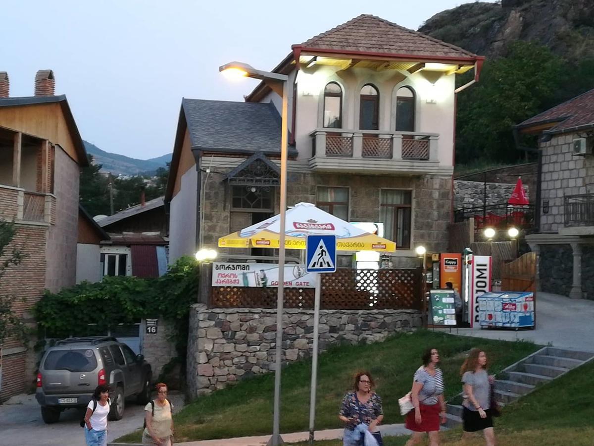 Golden Gate Hotell Akhaltsikhe  Exteriör bild